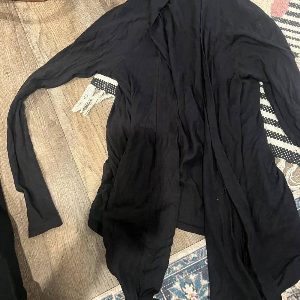 Splendid medium black‎ cardigan